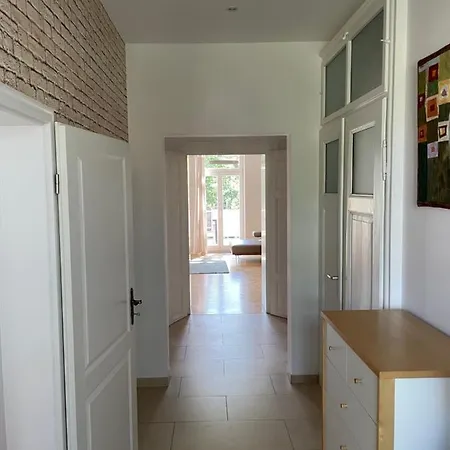 Helle Terrassenwohnung In Traumlage Von Drezda
